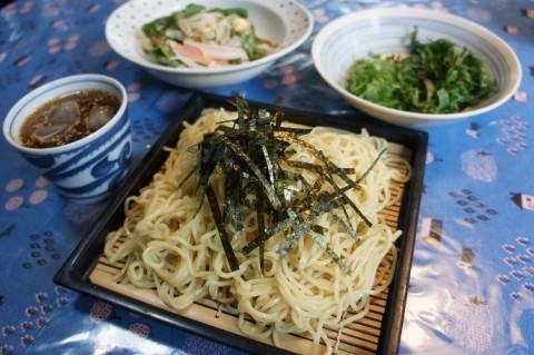 食いしん坊主軒のざるラーメン～♪