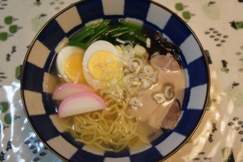 食いしん坊主軒の和風塩ラーメン