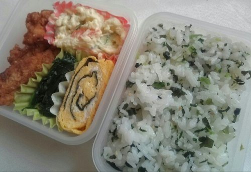 男の手弁当。