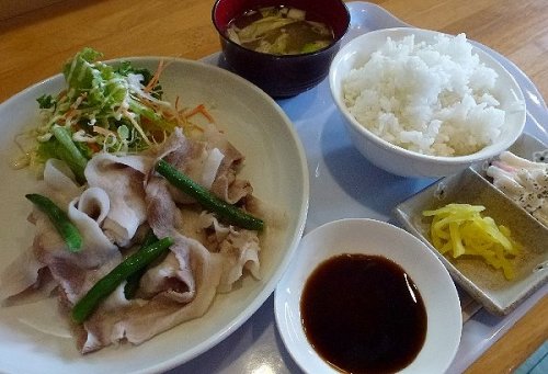 今日のお昼ごはん