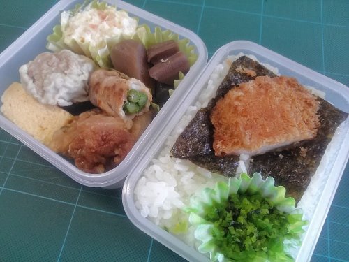 男の手弁当。