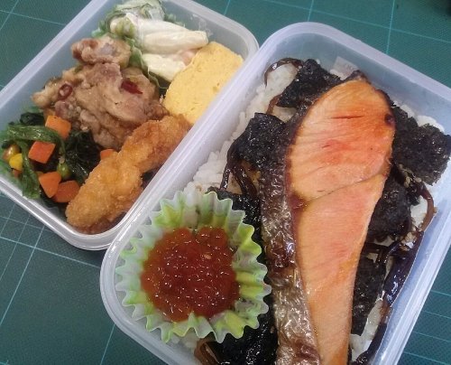 男の手弁当。