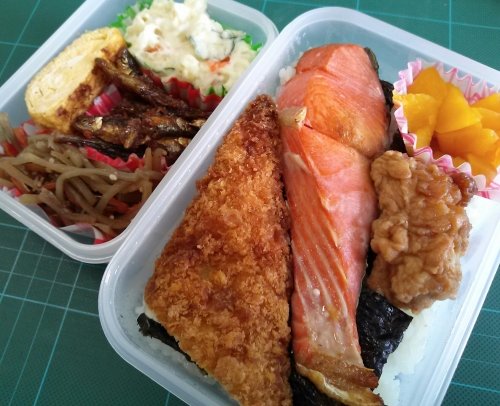 男の手弁当。