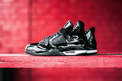 レアものです!!JORDAN4　ズルいレベルのカッコ良さ‼