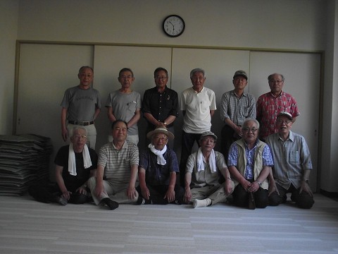 花苗を植えました(寿会)