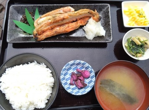 岩内の焼き魚定食