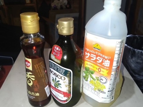 オリーブ油が凍った