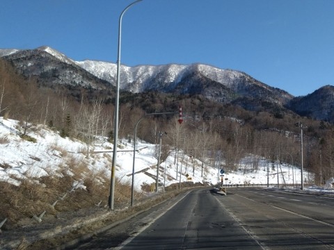 昨日の日高町～札幌 春の雪解けか?